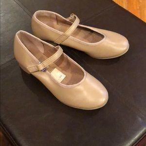 Girls Tan Tap Shoe